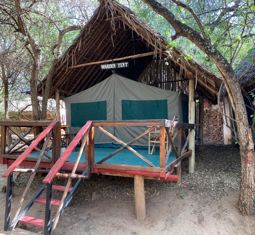 Hotel Maasai Simba Camp Amboseli Zewnętrze zdjęcie