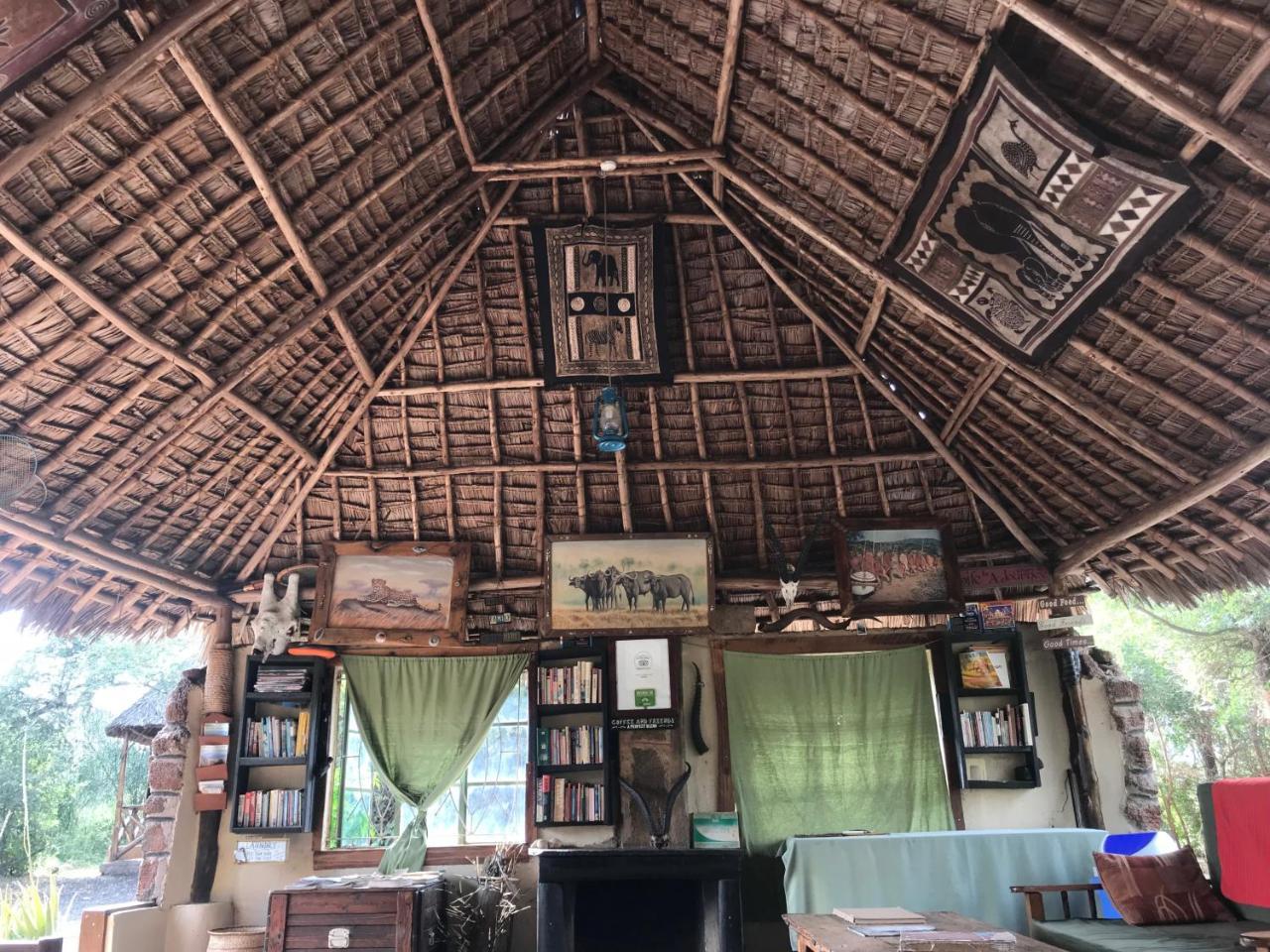 Hotel Maasai Simba Camp Amboseli Zewnętrze zdjęcie