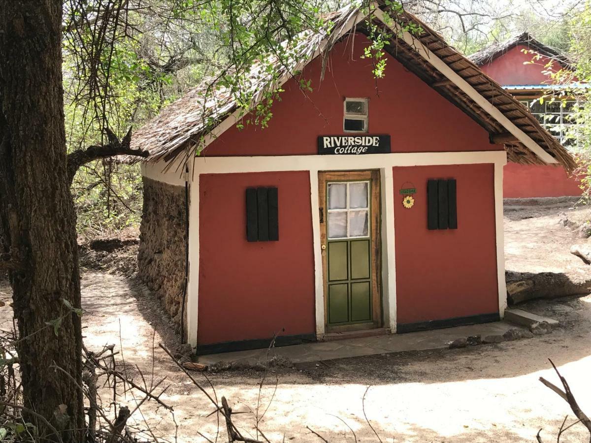 Hotel Maasai Simba Camp Amboseli Zewnętrze zdjęcie
